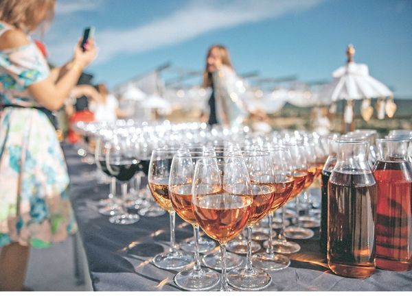 Маршруты со вкусом: о современных винодельнях Крыма, дегустациях и энотуризме Маршруты со вкусом: о современных винодельнях Крыма, дегустациях и энотуризме