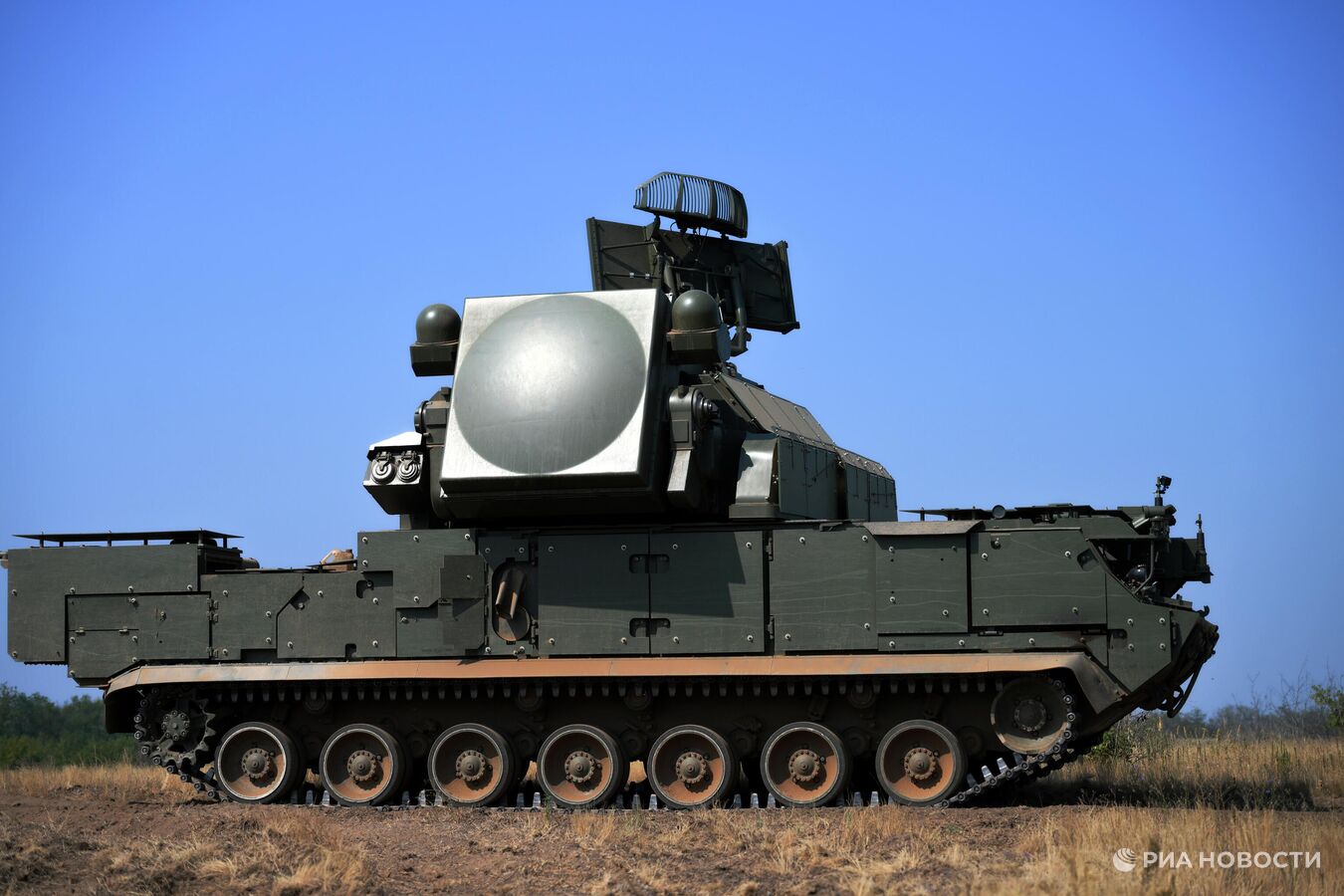 Над Крымом уничтожили десять беспилотников ВСУ