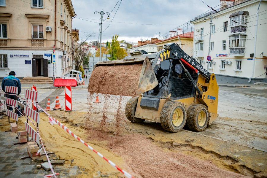 Рабочее движение на улице Адмирала Октябрьского планируют открыть к лету 2026 года Рабочее движение на улице Адмирала Октябрьского планируют открыть к лету 2026 года