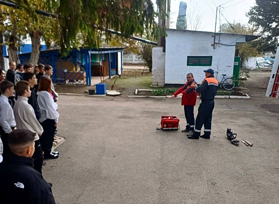 Урок о безопасности и важности профессии Урок о безопасности и важности профессии