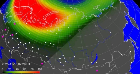 Самая мощная в 2025-м вспышка на Солнце вызвала сильнейшие за 10 лет полярные сияния