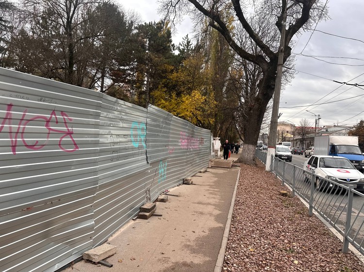 Эх раз, да еще раз: открытие Детского парка в Симферополе снова перенесли Эх раз, да еще раз: открытие Детского парка в Симферополе снова перенесли