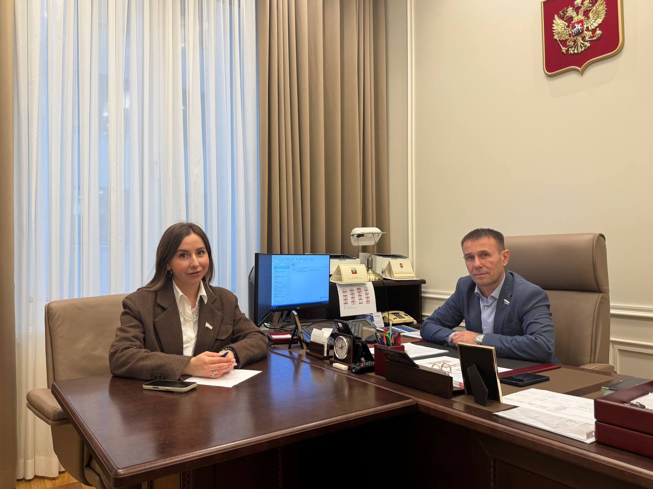 Юрий Нимченко: В рамках постоянной работы по взаимодействию с представителями исполнительной и законодательной власти республики провел плодотворную рабочую встречу с нашим молодым и перспективным депутатом – Ариной...