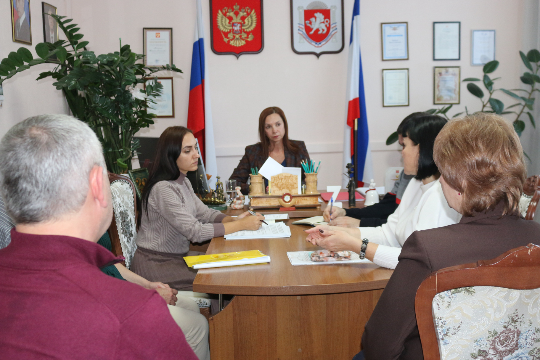 Татьяна Манежина провела совещание по вопросам работ на объекте «Здание офицерского собрания 51-го пехотного Литовского полка»