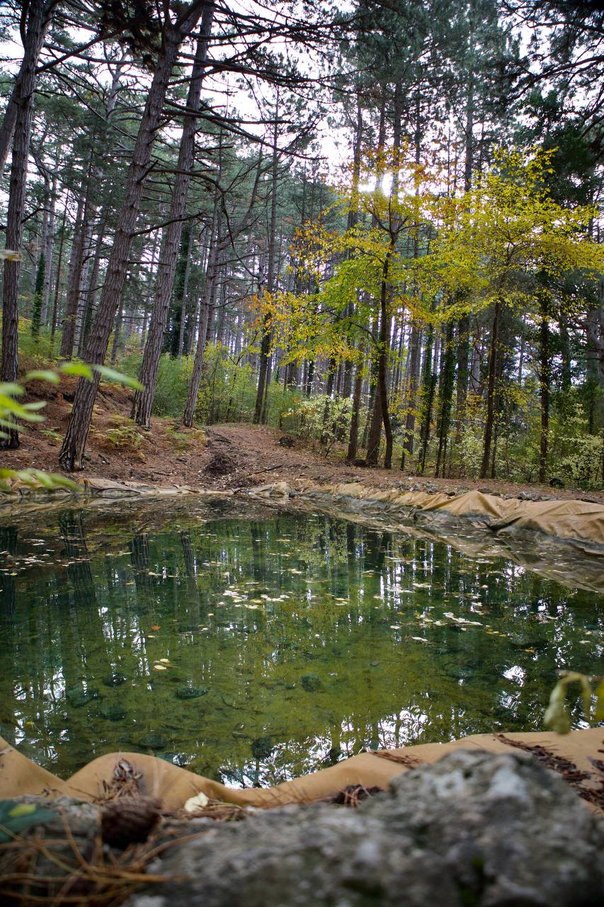 В Крыму очищают пожарные водоёмы