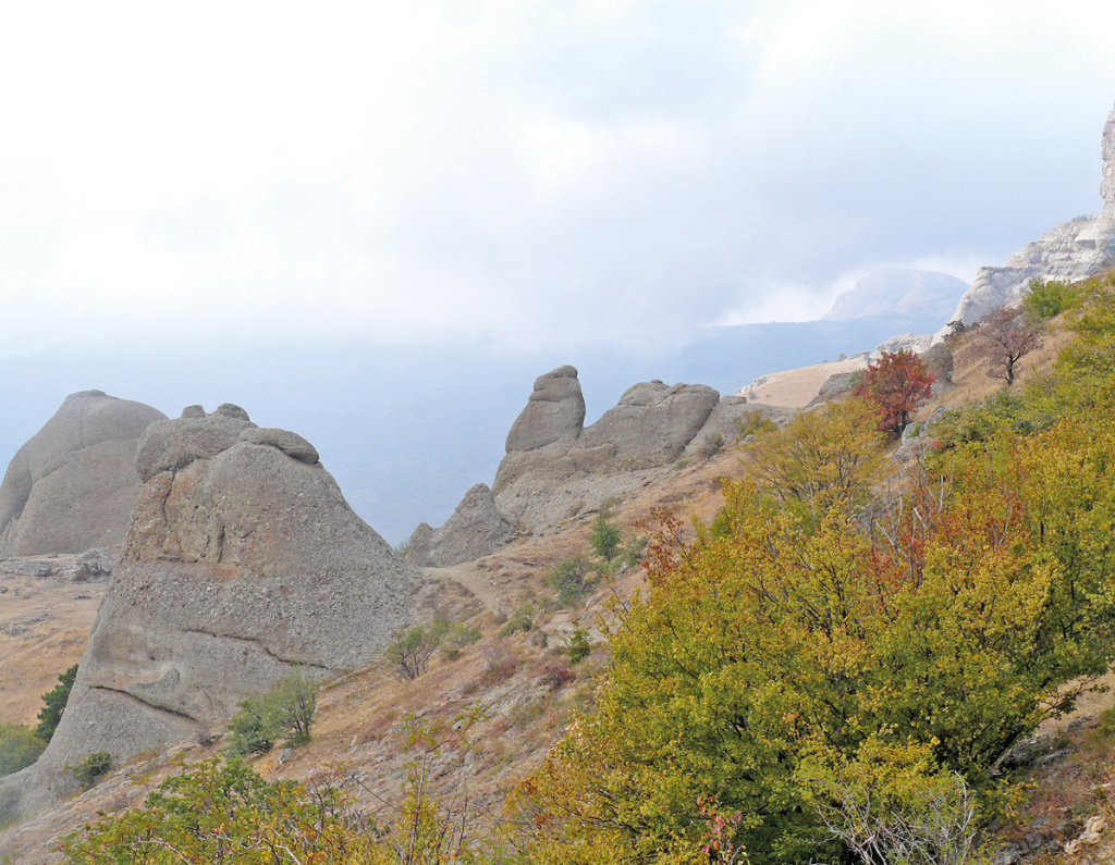 Тайны Демерджи: история, мифы и загадочные памятники Тайны Демерджи: история, мифы и загадочные памятники