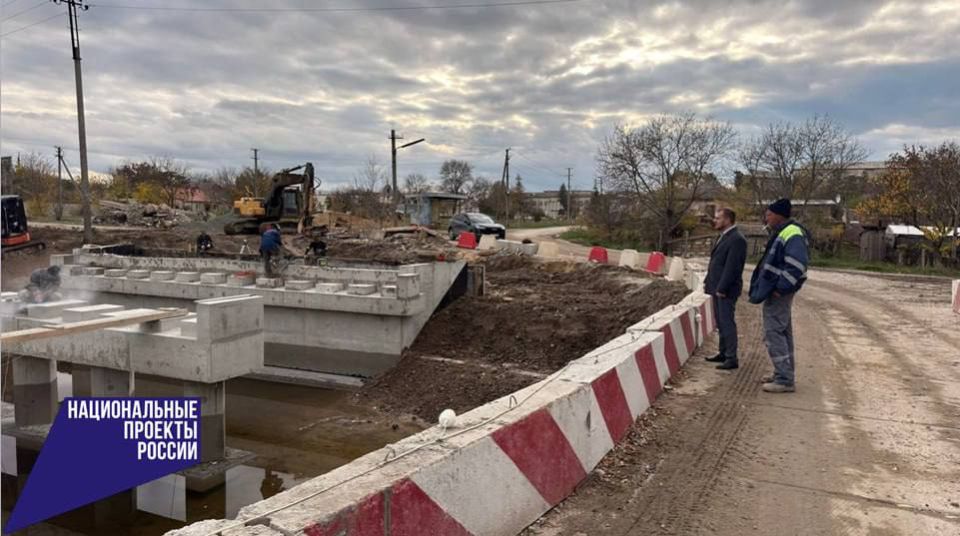  :                -  -  - 