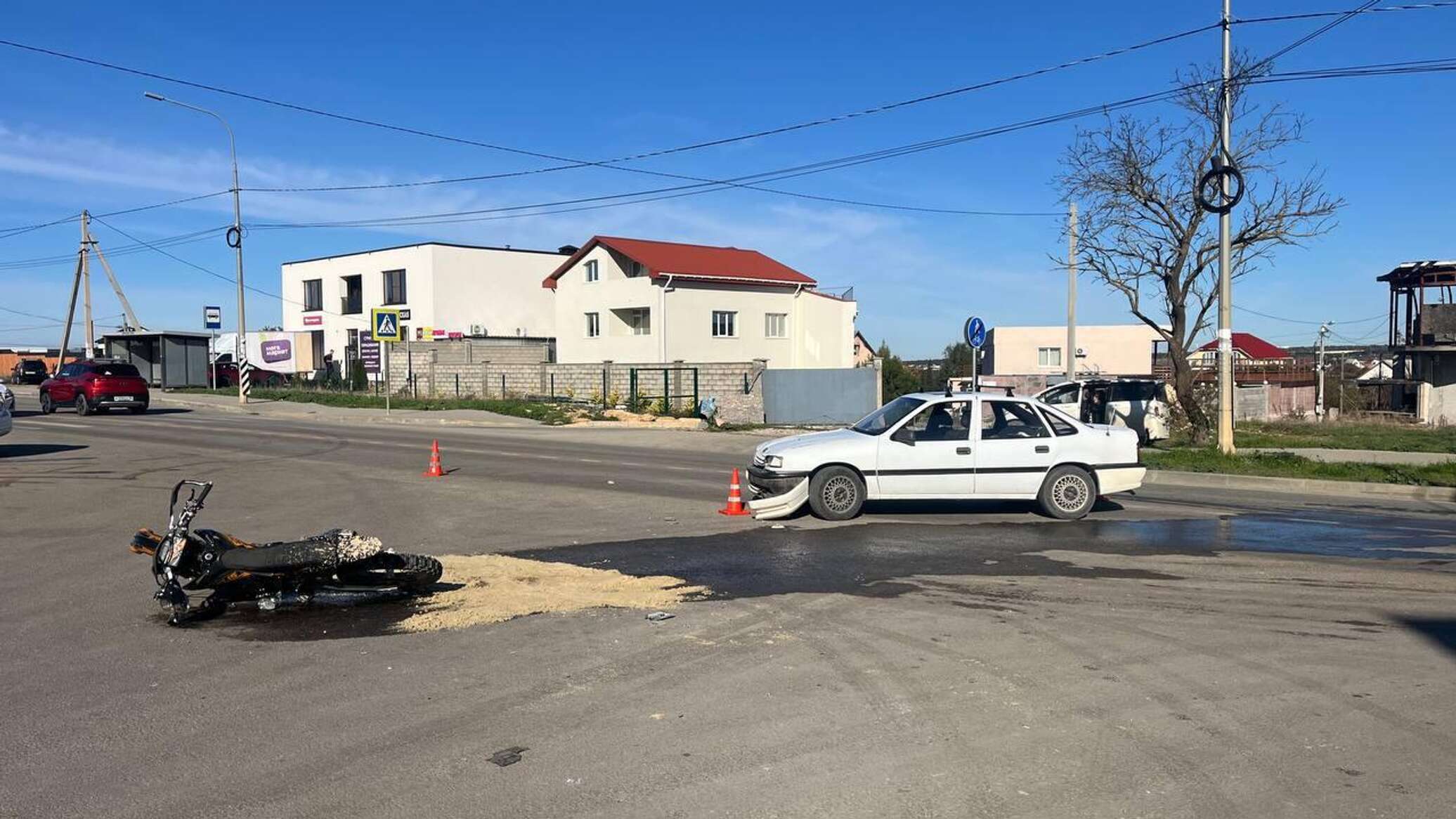 В Севастополе мотоциклист попал в больницу после столкновения с иномаркой