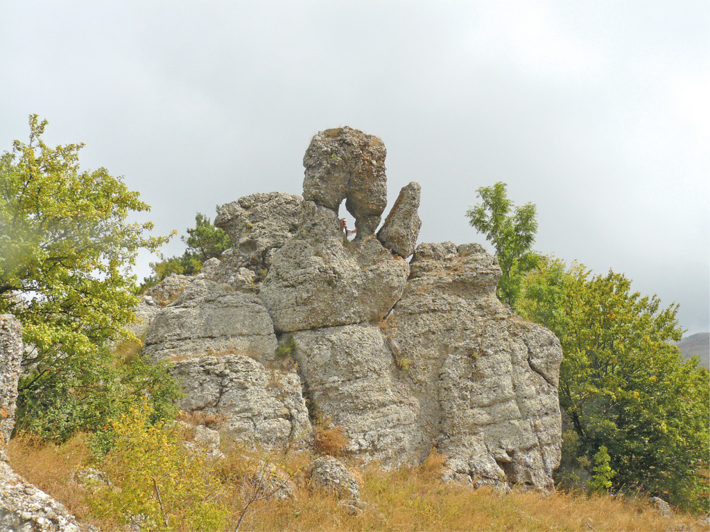Тайны Демерджи: история, мифы и загадочные памятники Тайны Демерджи: история, мифы и загадочные памятники