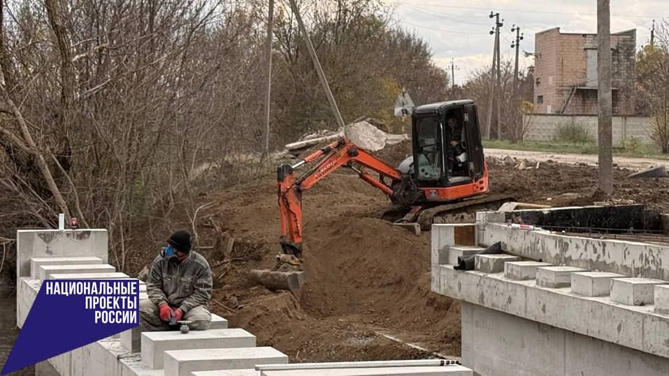  :                -  -  - 