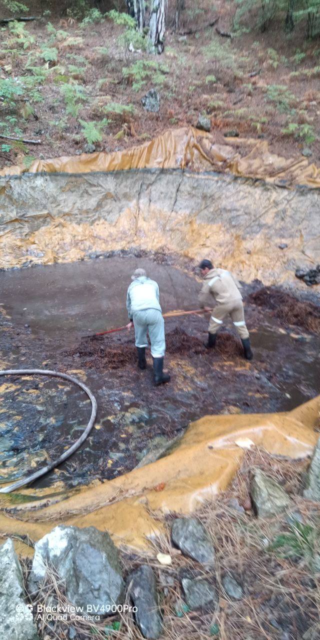 В Крыму очищают пожарные водоёмы В Крыму очищают пожарные водоёмы