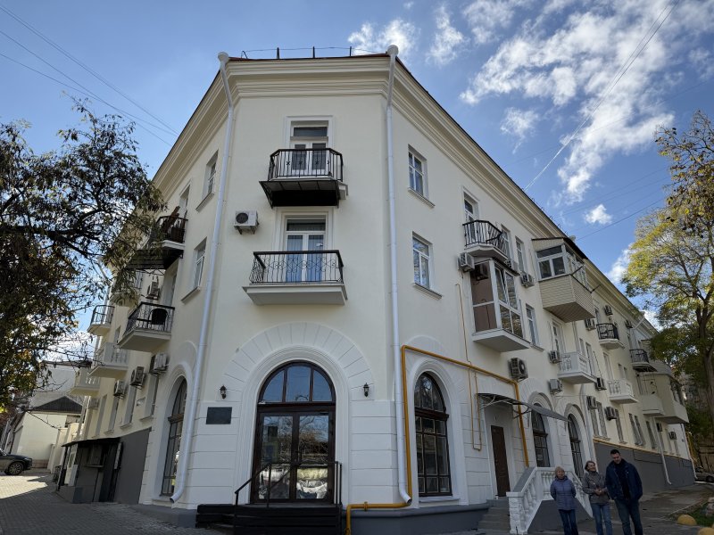 Завершен капитальный ремонт фасада дома № 9 на улице Партизанской Завершен капитальный ремонт фасада дома № 9 на улице Партизанской