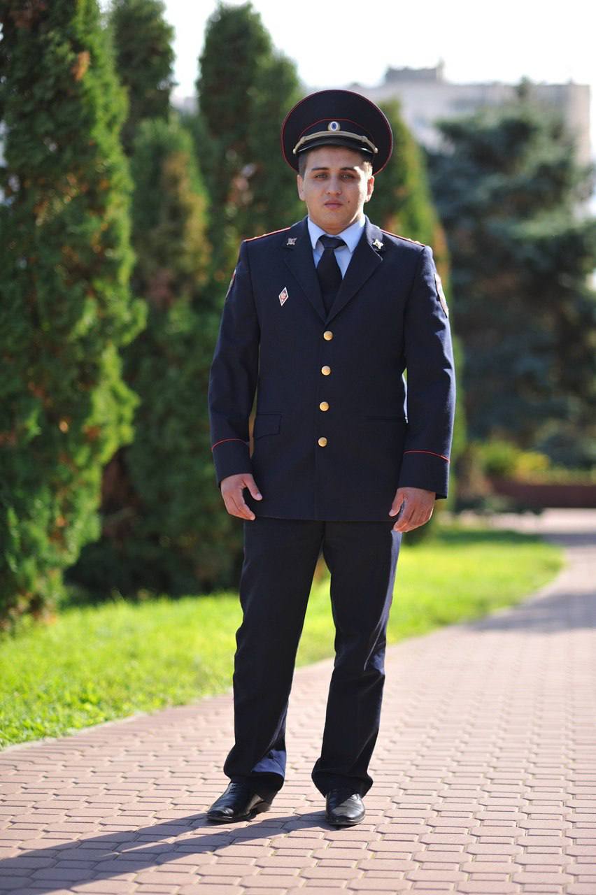 В преддверии профессионального праздника народный участковый Республики Крым Эрвин Талубов рассказал корреспонденту газеты «Евпаторийская Здравница» о своём жизненном пути В преддверии профессионального праздника народный участковый Республики Крым Эрвин Талубов рассказал корреспонденту газеты «Евпаторийская Здравница» о своём жизненном пути