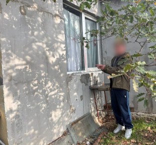 «Ялтинский роман»: Мужчина ради чекушки оставил бывшую возлюбленную без интернета