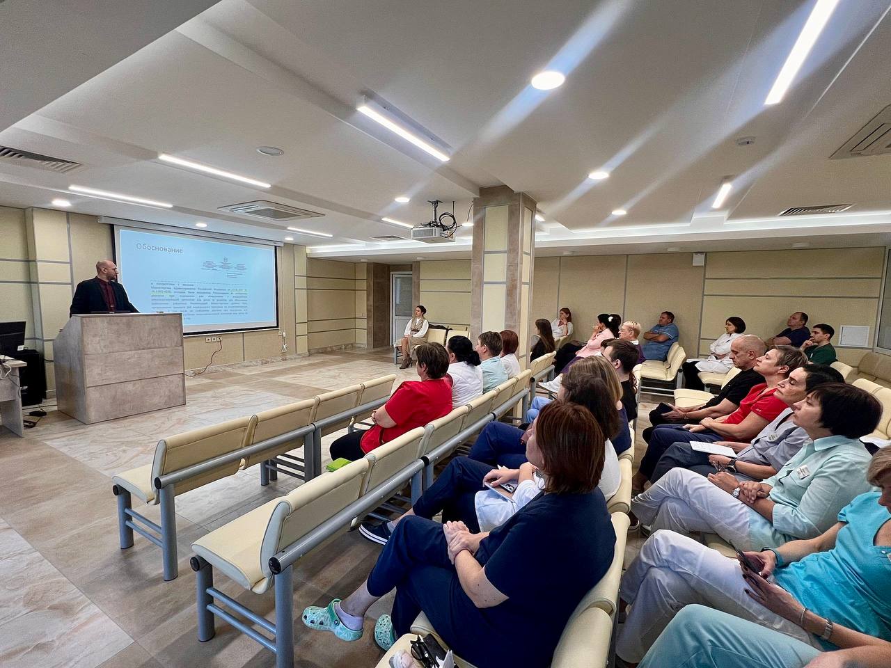 В Крыму проведены тренинги по общению с родителями тяжелобольных детей В Крыму проведены тренинги по общению с родителями тяжелобольных детей