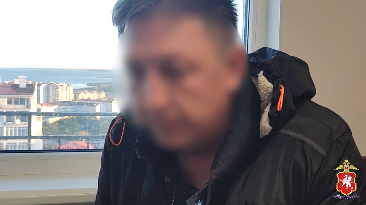 В Севастополе задержан подозреваемый в крупном мошенничестве на строительстве частных домов В Севастополе задержан подозреваемый в крупном мошенничестве на строительстве частных домов