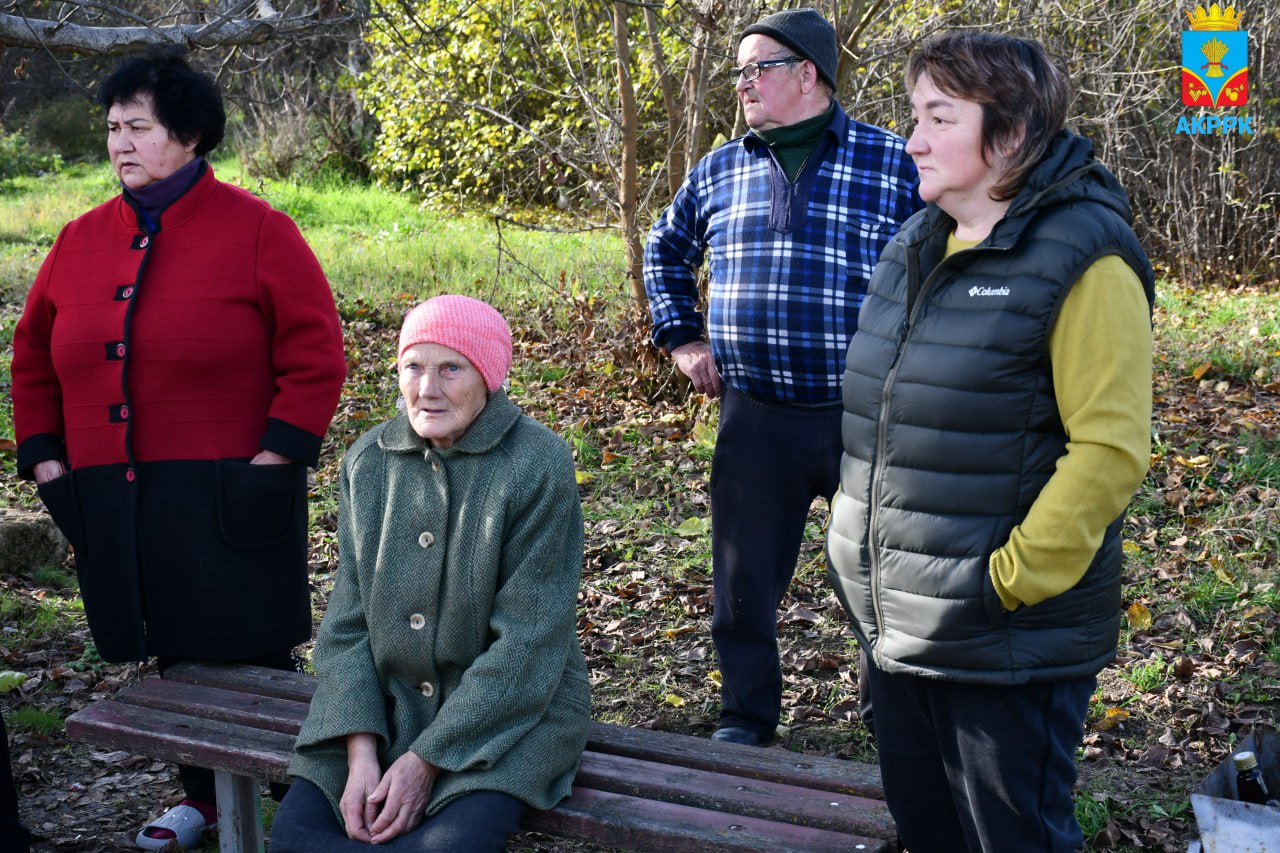 Василий Грабован: Встретился с жителями сел Заря и Плодородное Василий Грабован: Встретился с жителями сел Заря и Плодородное