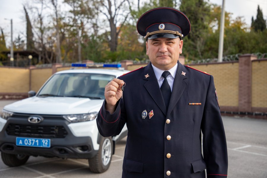 В Севастополе чествовали участковых уполномоченных полиции в их профессиональный день В Севастополе чествовали участковых уполномоченных полиции в их профессиональный день