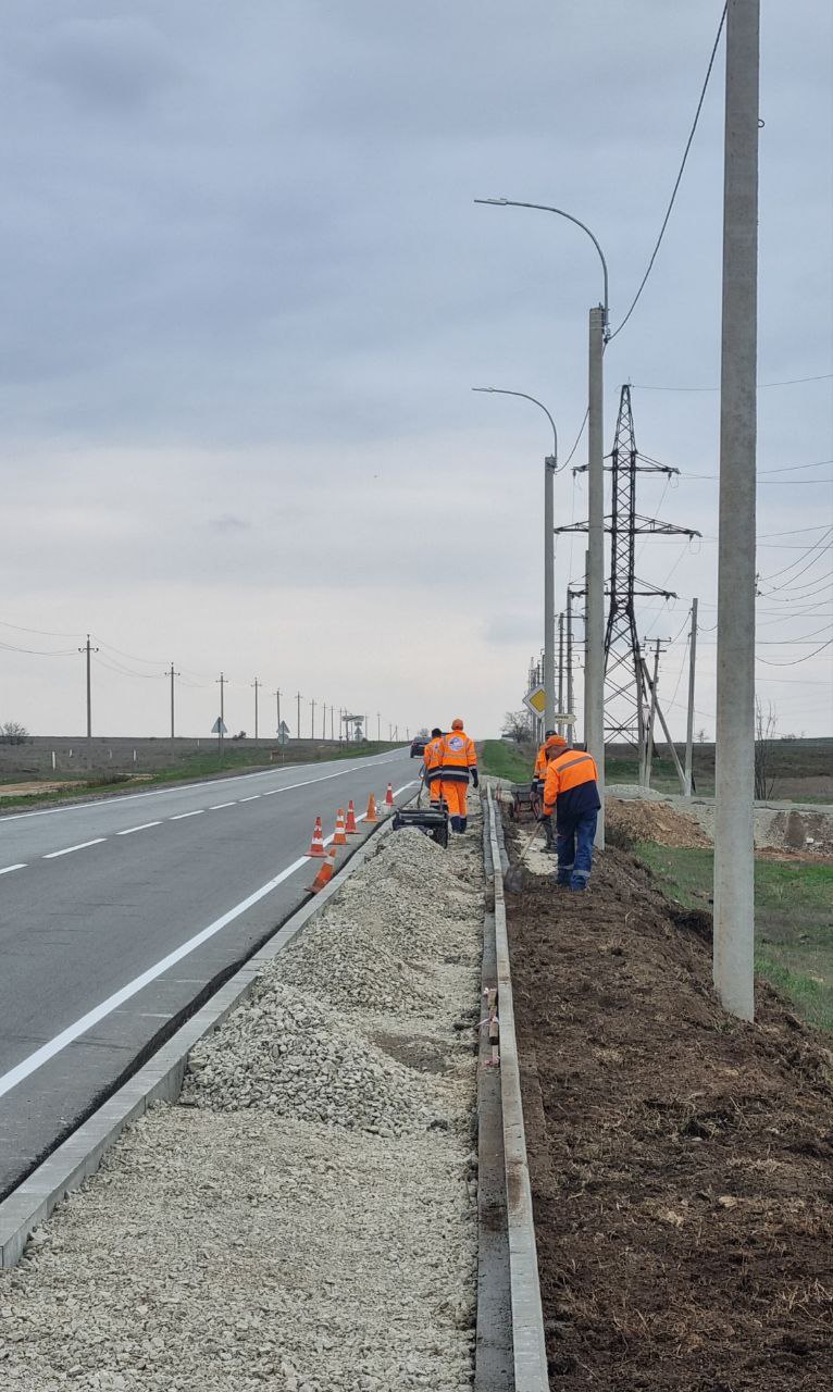 8 КИЛОМЕТРОВ ТРОТУАРОВ – ЭТО СКОЛЬКО? 8 КИЛОМЕТРОВ ТРОТУАРОВ – ЭТО СКОЛЬКО?