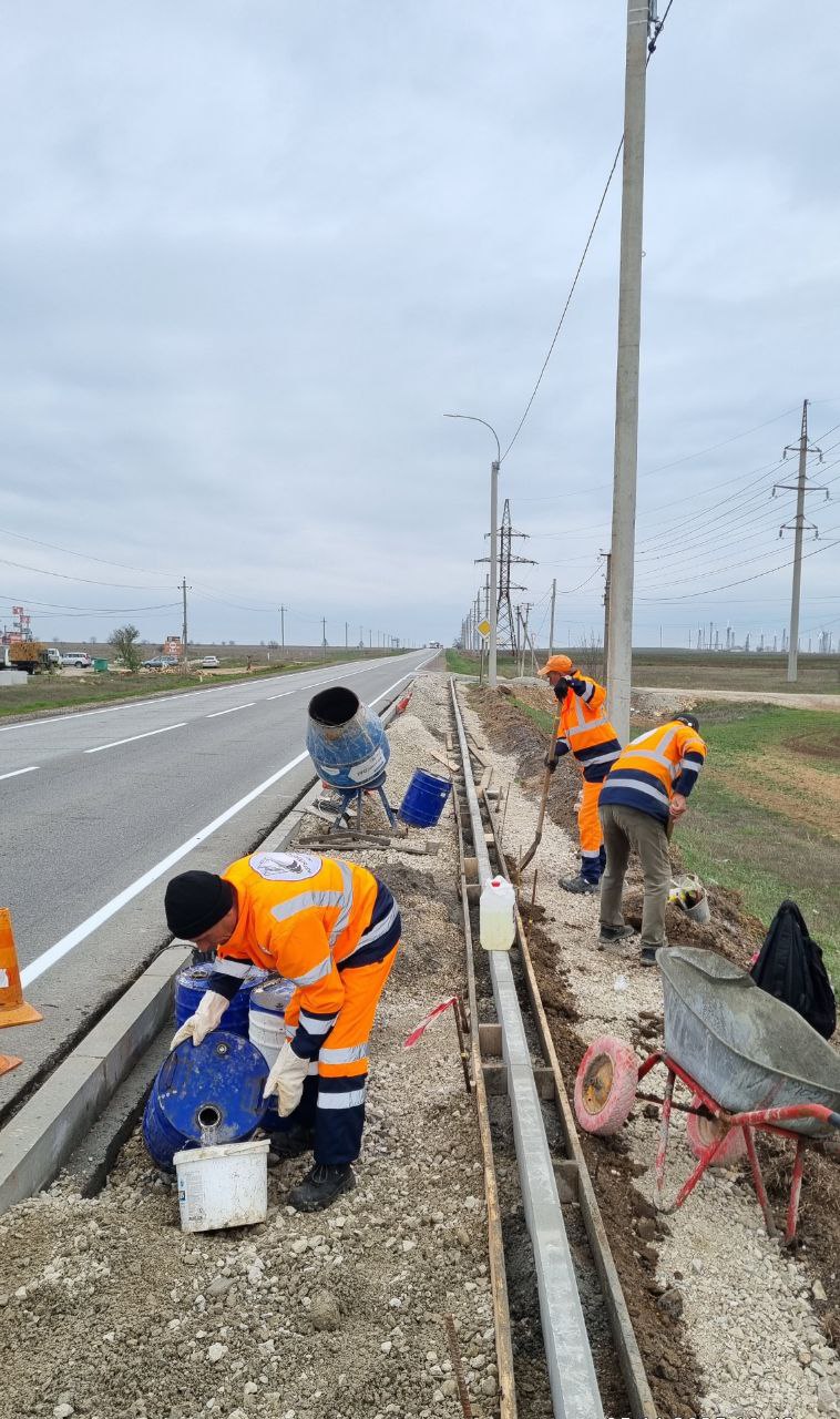 8 КИЛОМЕТРОВ ТРОТУАРОВ – ЭТО СКОЛЬКО?