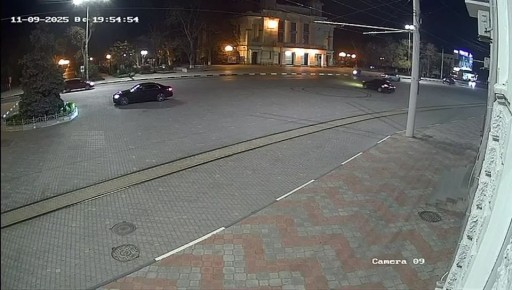 23-летний волгоградец получил три протокола после дрифта на Театральной площади в Евпатории