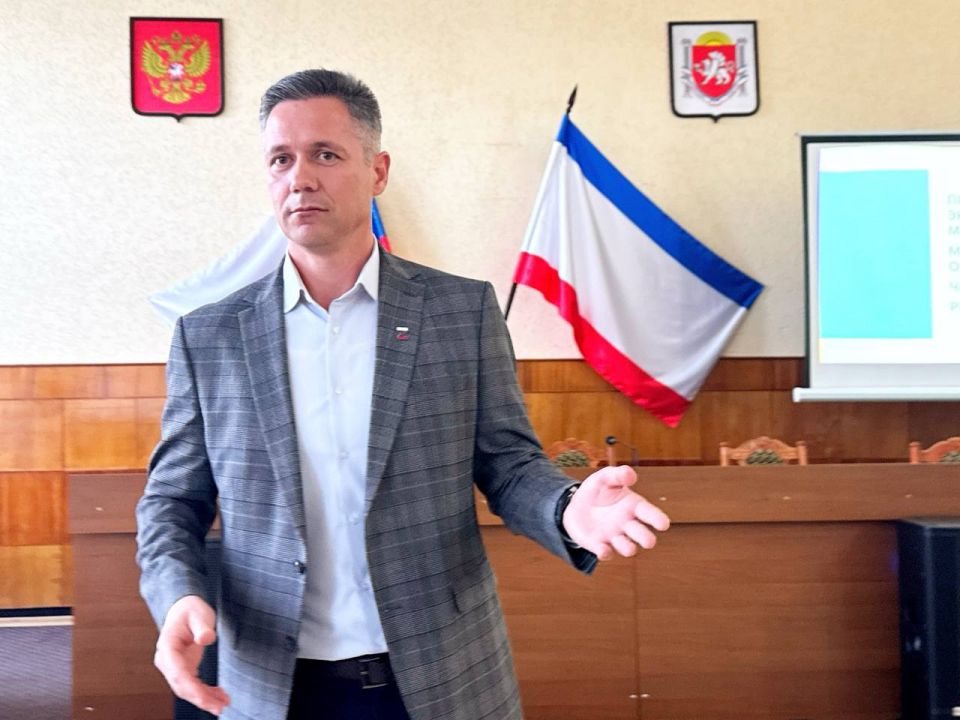 Александр Дудинов: Всегда с большим удовольствием встречаюсь с молодежью и школьниками Александр Дудинов: Всегда с большим удовольствием встречаюсь с молодежью и школьниками