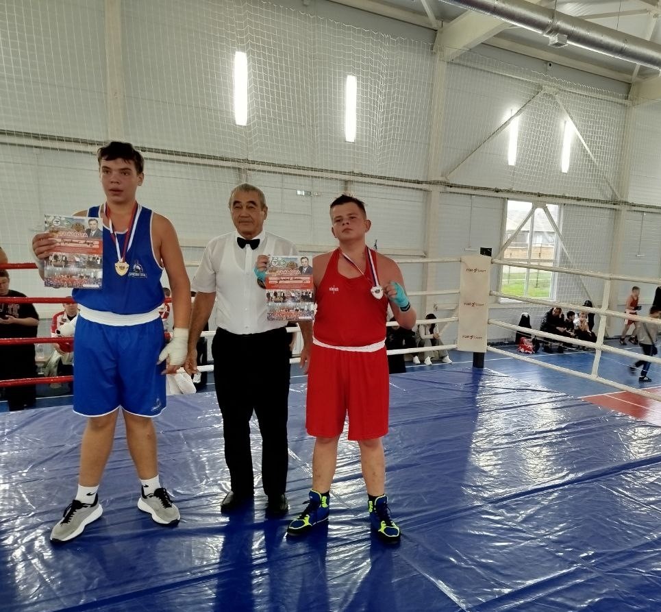 Муниципальные спортивные соревнования по боксу "VII Открытый турнир по боксу, посвящённый памяти депутата Государственного Совета Республики Крым Ю.В.Шевченко". Муниципальные спортивные соревнования по боксу "VII Открытый турнир по боксу, посвящённый памяти депутата Государственного Совета Республики Крым Ю.В.Шевченко".
