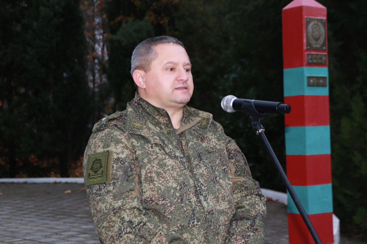 Сегодня в Бахчисарае на Аллее славы прошла церемония торжественной отправки призывников на военную службу — настоящее проявление патриотизма и единства Сегодня в Бахчисарае на Аллее славы прошла церемония торжественной отправки призывников на военную службу — настоящее проявление патриотизма и единства