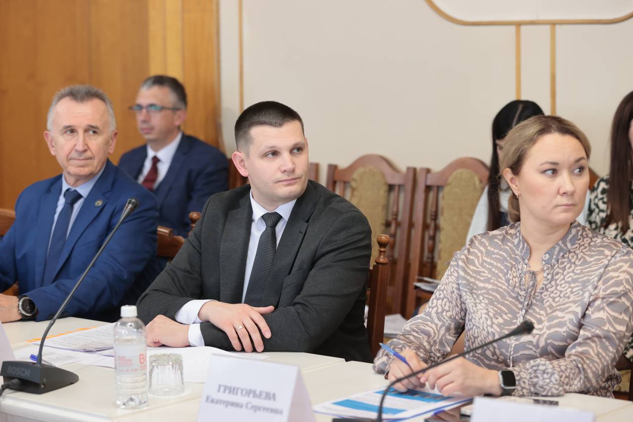 Профильный Комитет рекомендовал принять в первом чтении проект бюджета Республики Крым на 2026-2028 годы Профильный Комитет рекомендовал принять в первом чтении проект бюджета Республики Крым на 2026-2028 годы