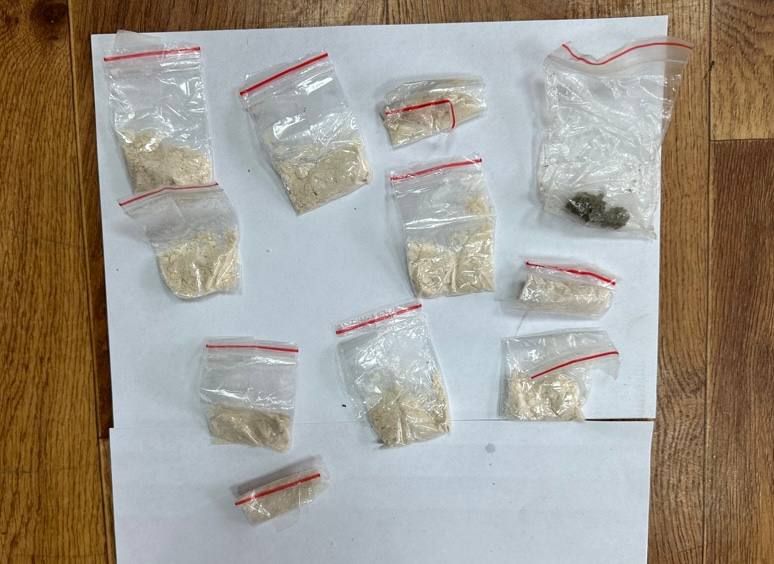 За покушение на сбыт синтетических наркотиков жительница Судака шесть с половиной лет проведет в колонии За покушение на сбыт синтетических наркотиков жительница Судака шесть с половиной лет проведет в колонии