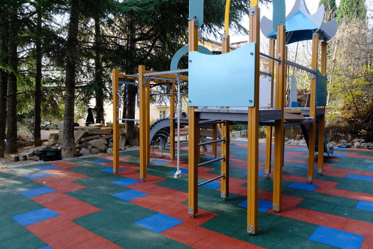 Янина Павленко: В регионе продолжаются масштабные работы по установке новых детских площадок, асфальтированию дворов и междворовых проездов, ремонту подъездов Янина Павленко: В регионе продолжаются масштабные работы по установке новых детских площадок, асфальтированию дворов и междворовых проездов, ремонту подъездов