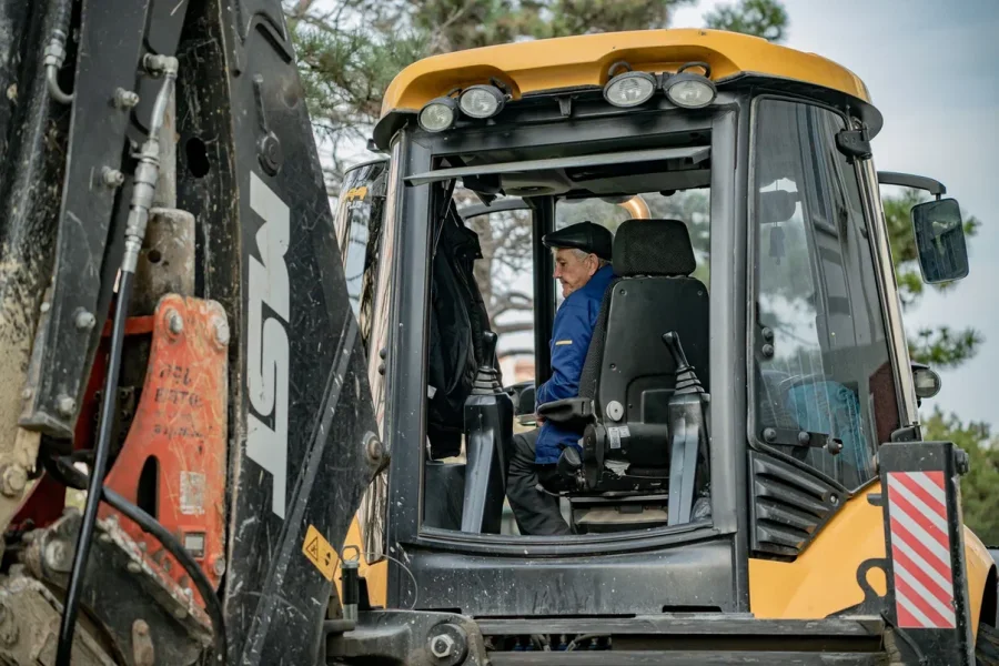 Реконструкция магистрального водовода в Севастополе на завершающем этапе Реконструкция магистрального водовода в Севастополе на завершающем этапе