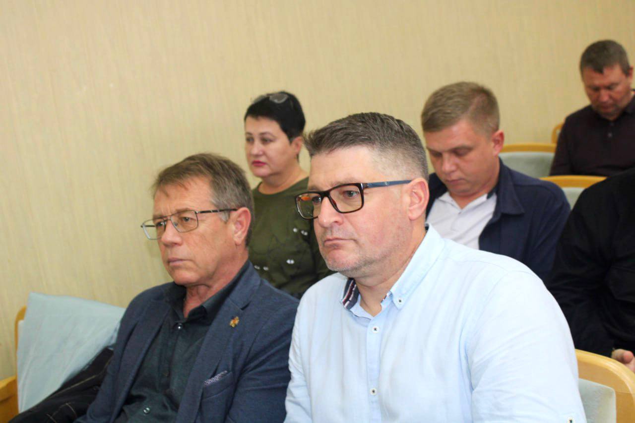 Состоялась 21 (внеочередная) сессия Симферопольского районного совета III созыва Состоялась 21 (внеочередная) сессия Симферопольского районного совета III созыва