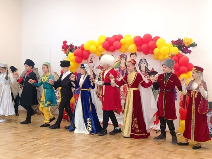 Ежегодный фестиваль «Крым - многонациональный» прошёл в Симферополе