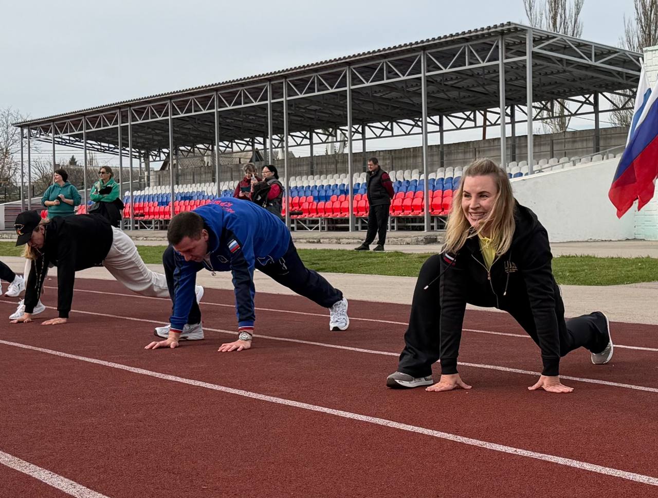 Ольга Торубарова: Активная суббота продолжилась в Нижнегорском районе! Ольга Торубарова: Активная суббота продолжилась в Нижнегорском районе!