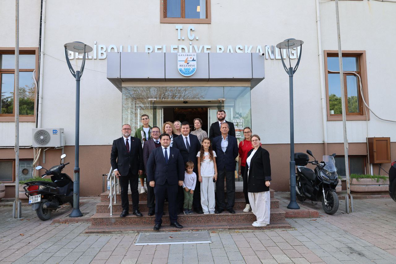 Генеральное консульство России в Стамбуле: Генеральное консульство России в Стамбуле: