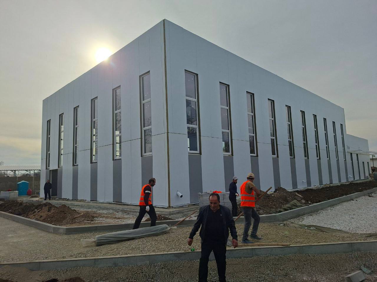 Антон Кравец: Министр спорта Республики Крым Ольга Александровна Торубарова с рабочим визитом посетила ФОК (физкультурно-оздоровительный комплекс), который строится в нашем поселке Антон Кравец: Министр спорта Республики Крым Ольга Александровна Торубарова с рабочим визитом посетила ФОК (физкультурно-оздоровительный комплекс), который строится в нашем поселке