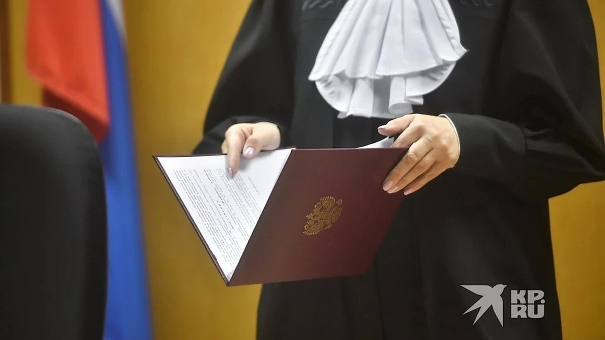 Мошенники обокрали участника СВО из Симферополя: с дроппера взыскали 1,6 млн рублей