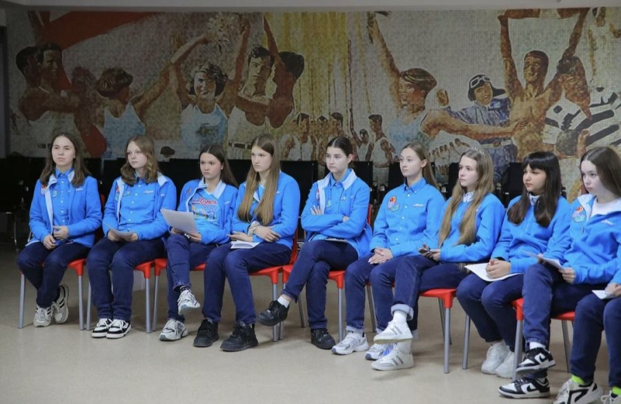 Уроки мужества для артековцев: участники программы «Севастополь — город Героев» делятся опытом Уроки мужества для артековцев: участники программы «Севастополь — город Героев» делятся опытом