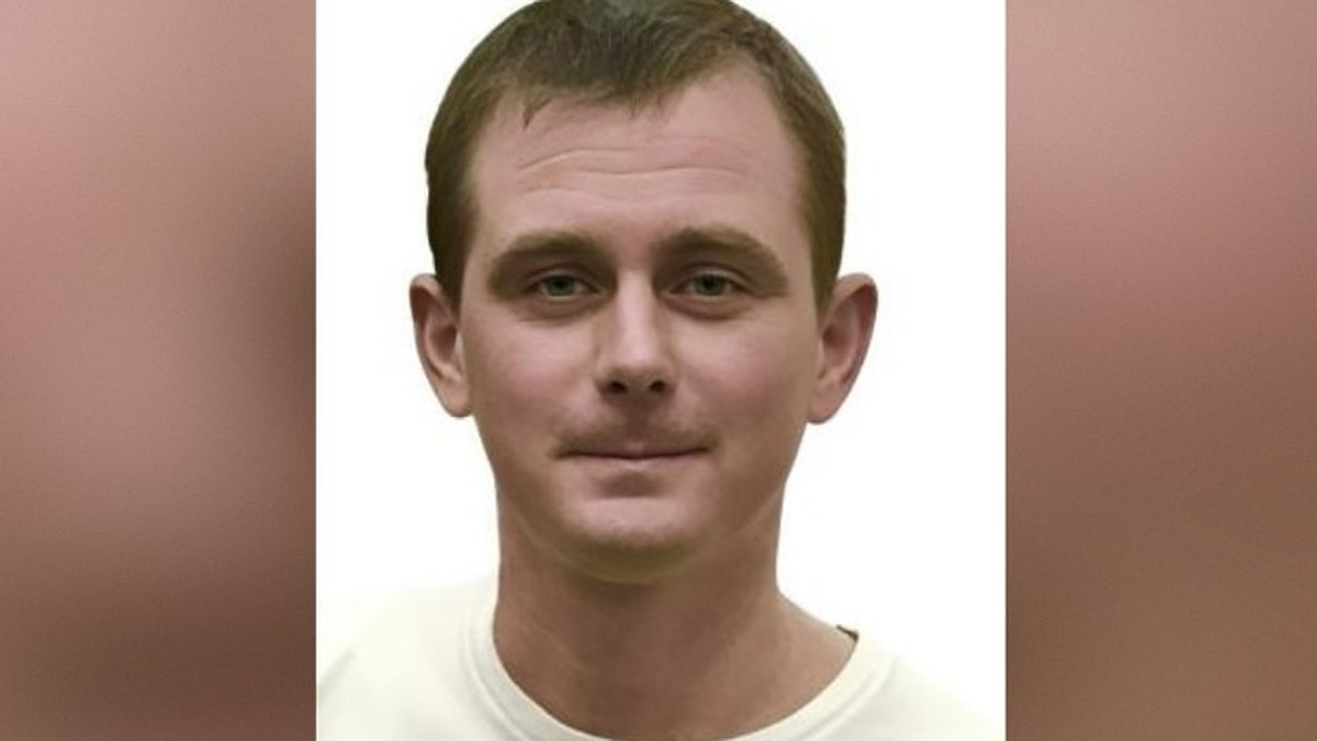 Ушел на работу и пропал: в Севастополе загадочно исчез высокий молодой мужчина