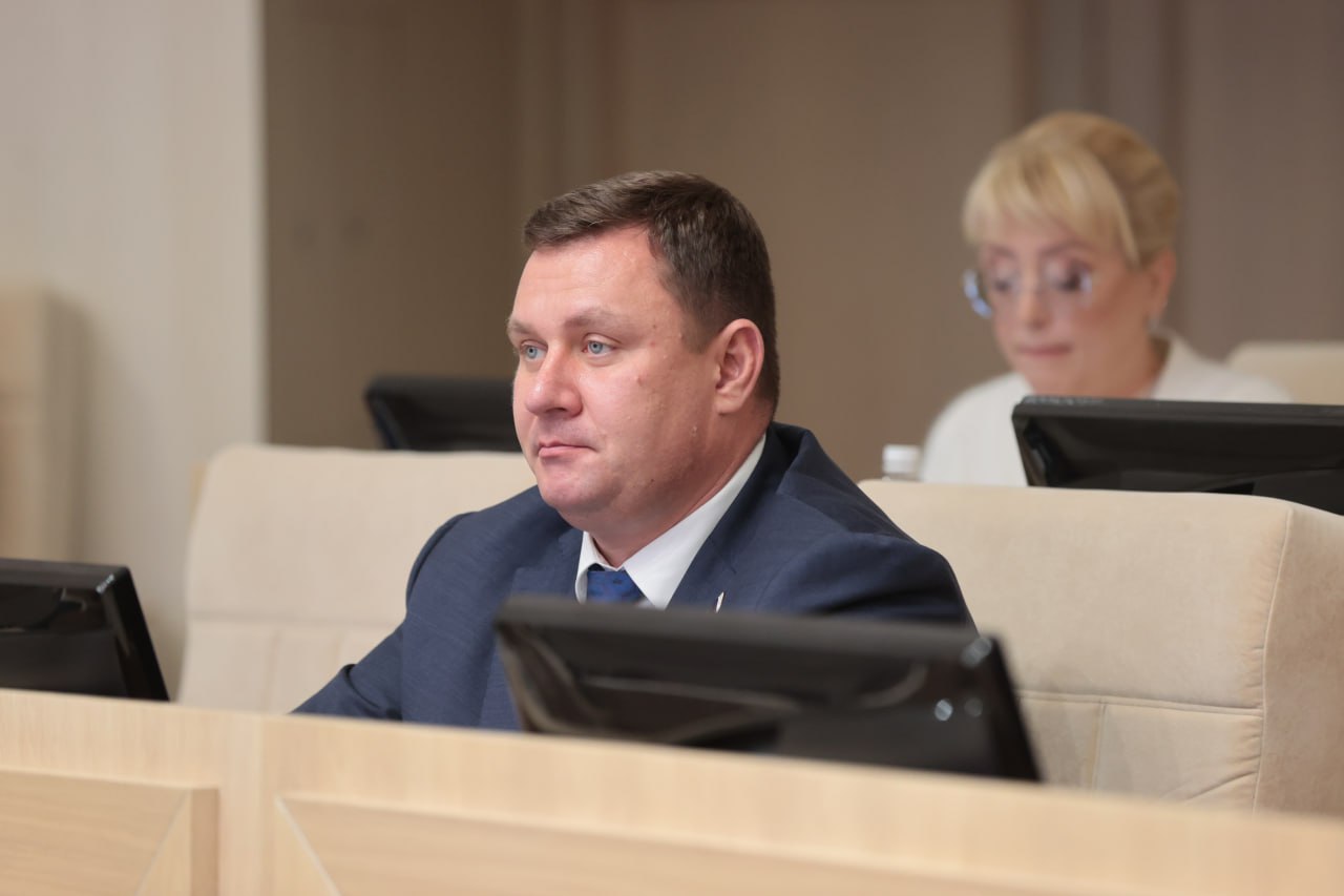 Юрий Нестеренко: В первом чтении принят проект бюджета Республики Крым на 2026 год и плановый период 2027 и 2028 годов Юрий Нестеренко: В первом чтении принят проект бюджета Республики Крым на 2026 год и плановый период 2027 и 2028 годов