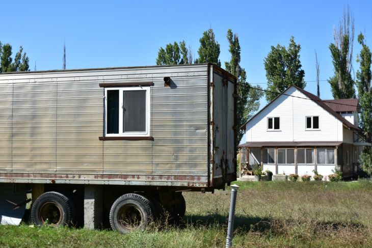 145 тысяч рублей потерял феодосиейц пытаясь продать автодом