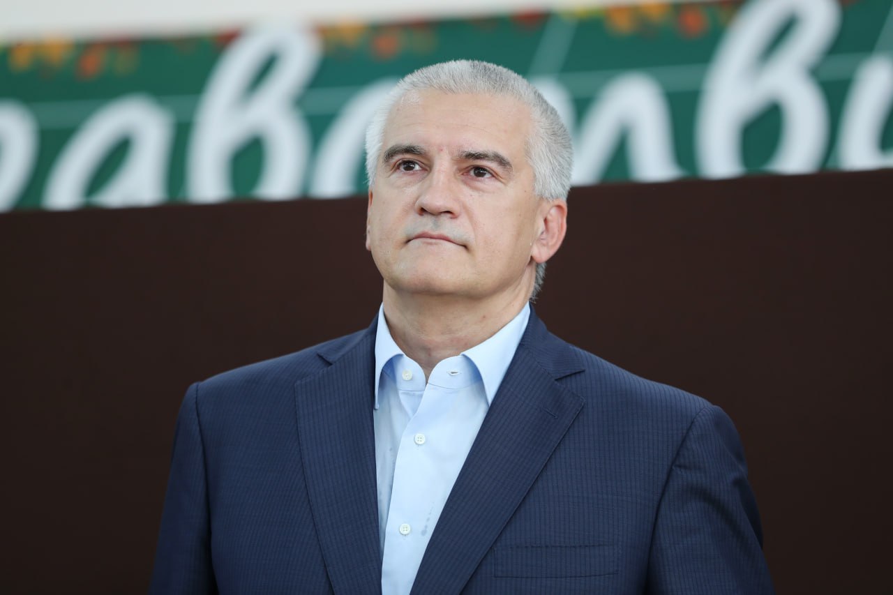 Валентина Лаврик: Уважаемый Сергей Валерьевич!