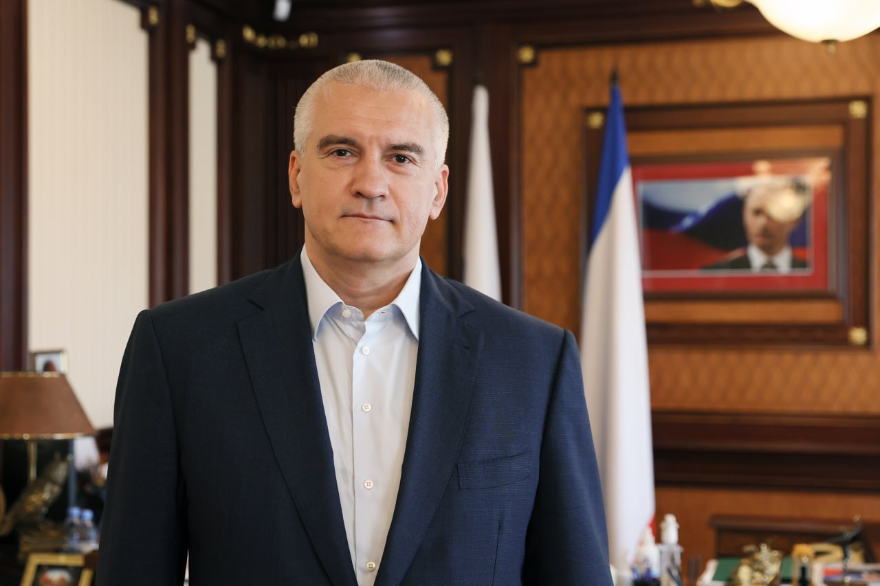 Михаил Афанасьев: Уважаемый Сергей Валерьевич! Примите самые искренние поздравления с Днём рождения!