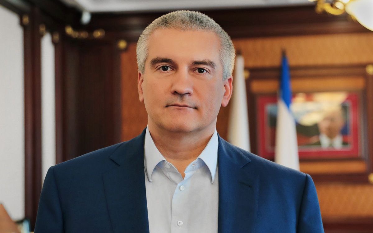 Валентина Биджакова: 26 ноября отмечает свой день рождения глава нашей Республики - Сергей Валерьевич Аксёнов!