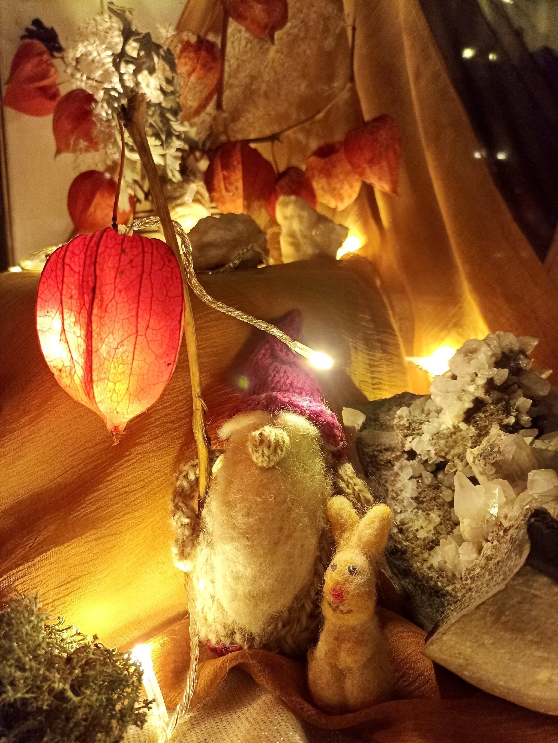 Для детей в Крыму устроят «Праздник фонариков в деревне гномов» Для детей в Крыму устроят «Праздник фонариков в деревне гномов»