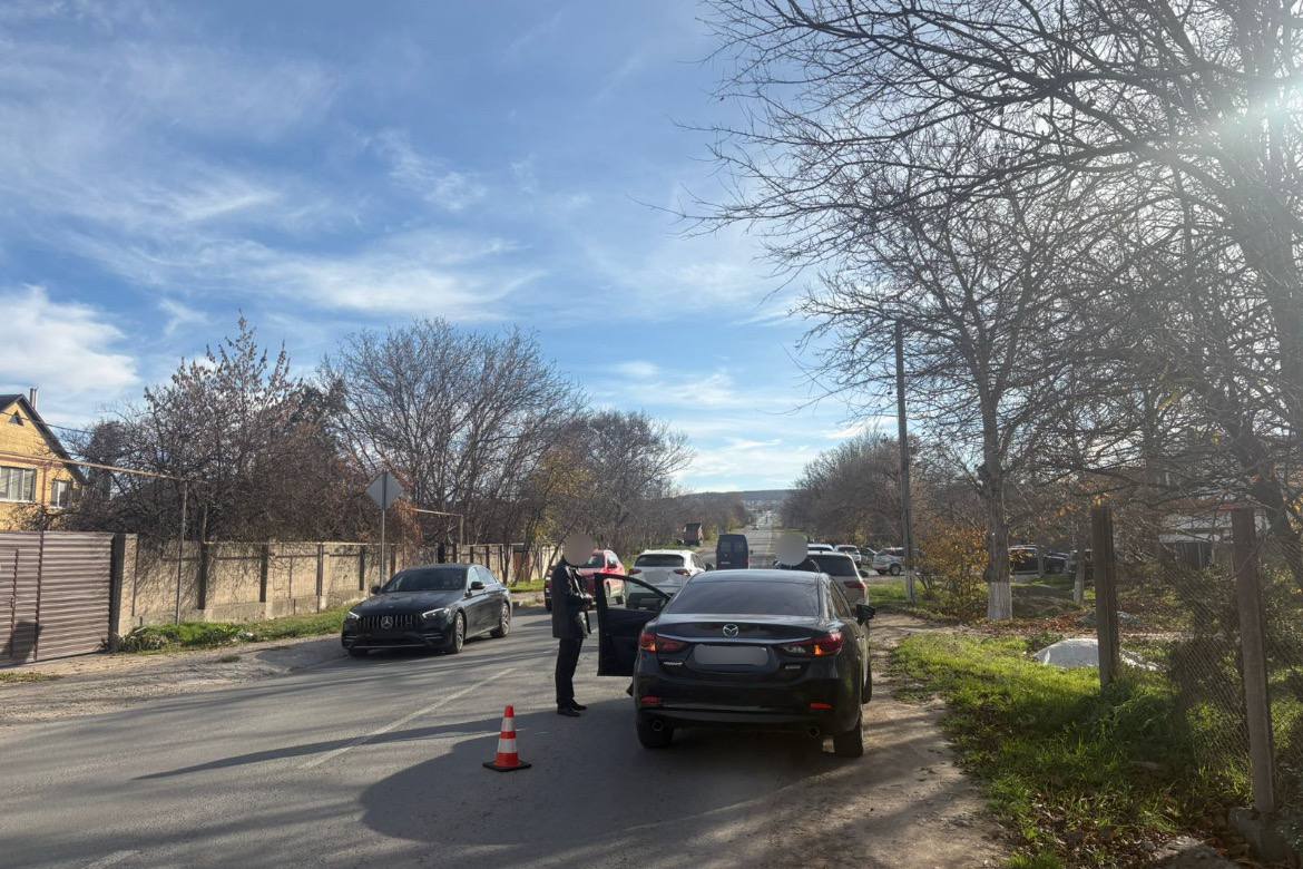 Иномарка насмерть сбила школьницу на «зебре» в Симферопольском районе