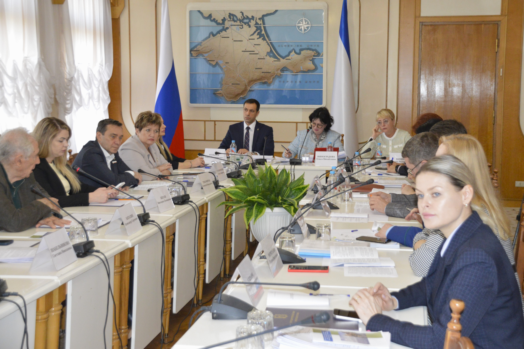 На заседании профильного комитета крымского парламента поддержан ряд законопроектов