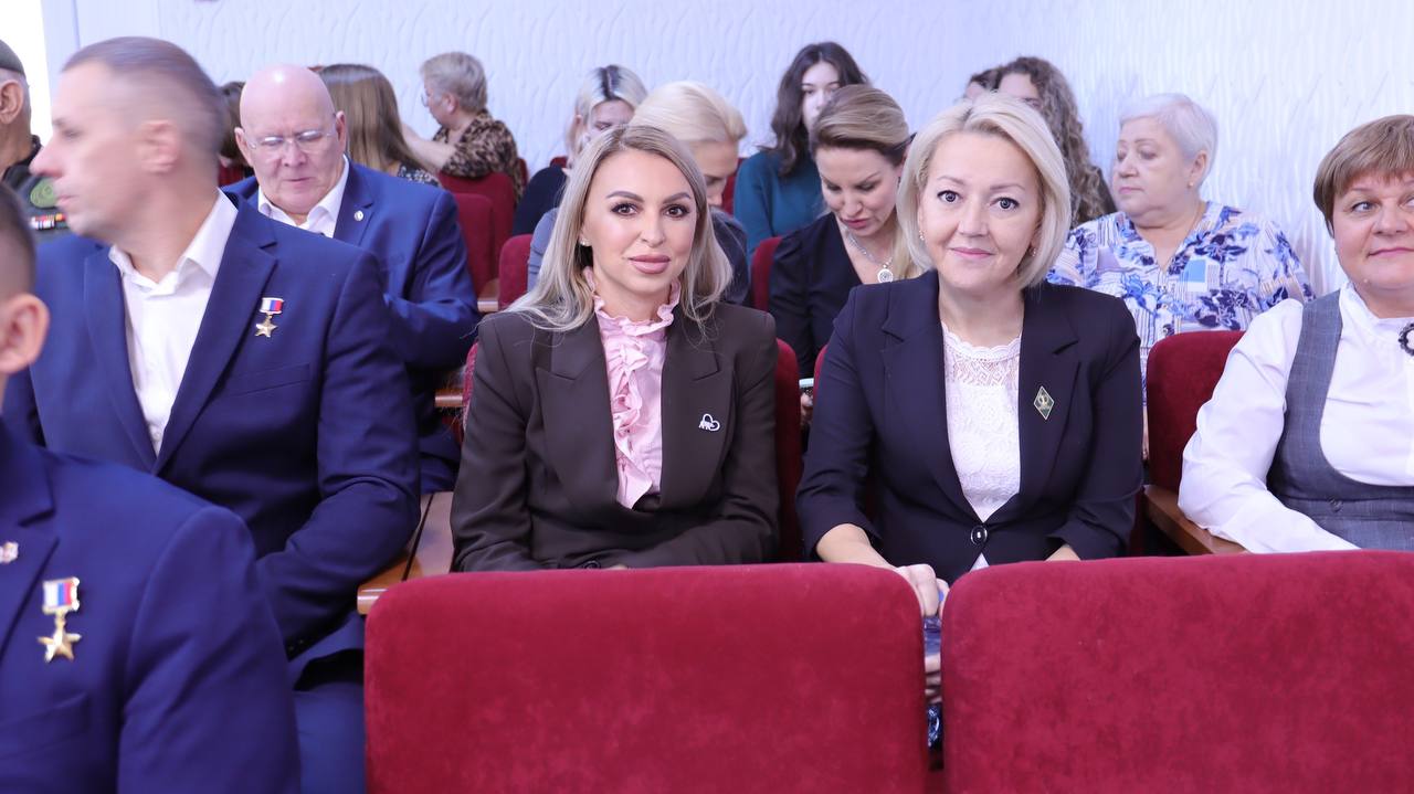 Анастасия Гридчина: Сегодня приняла участие в ежегодном торжественном посвящении учащихся первых классов МБОУ «СОШ №38» имени Героя Российской Федерации В.А. Дорохина в ряды движения «Юные дорохинцы – Орлята России» Анастасия Гридчина: Сегодня приняла участие в ежегодном торжественном посвящении учащихся первых классов МБОУ «СОШ №38» имени Героя Российской Федерации В.А. Дорохина в ряды движения «Юные дорохинцы – Орлята России»