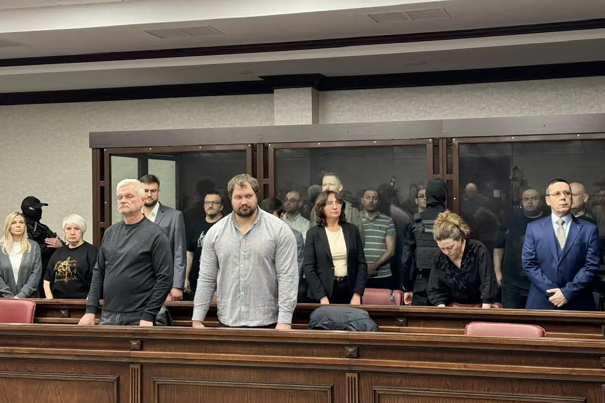 Реакцию пожизненно осужденных за теракт на Крымском мосту сняли на видео Реакцию пожизненно осужденных за теракт на Крымском мосту сняли на видео